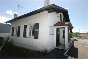 maison ancienne à la vente -   64600  ANGLET, surface 103 m2 vente maison ancienne - UBI479202689